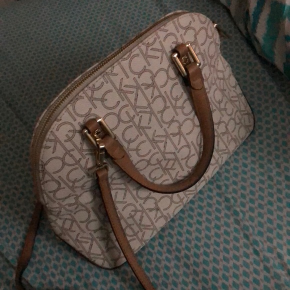 Calvin Klein Purse - Picture 2 of 8